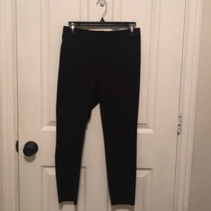 Black skinny pants